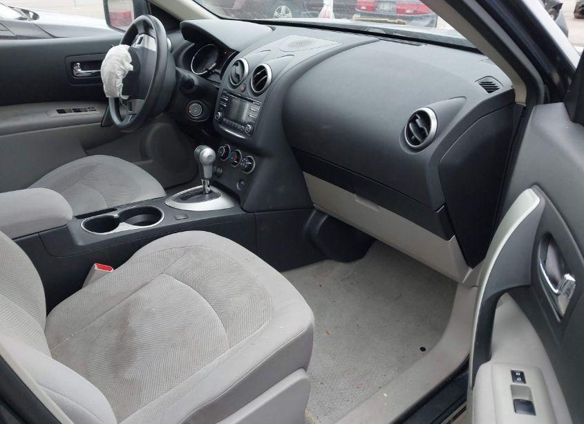 Photo 5 of 2013 Nissan Rogue S (VIN JN8AS5MV5DW148895)