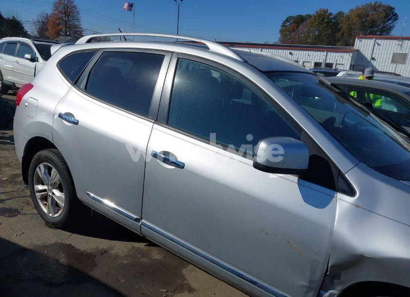 Photo 13 of 2013 Nissan Rogue SV (VIN JN8AS5MV5DW604233)