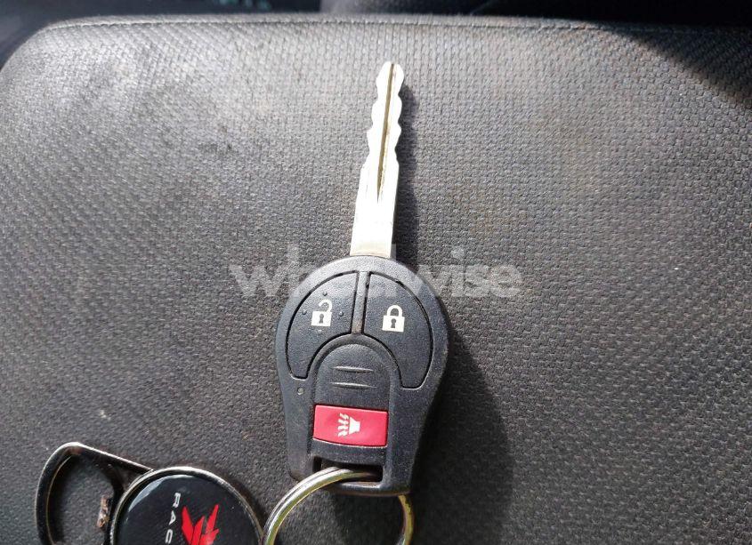 Photo 11 of 2013 Nissan Rogue S (VIN JN8AS5MV5DW608539)