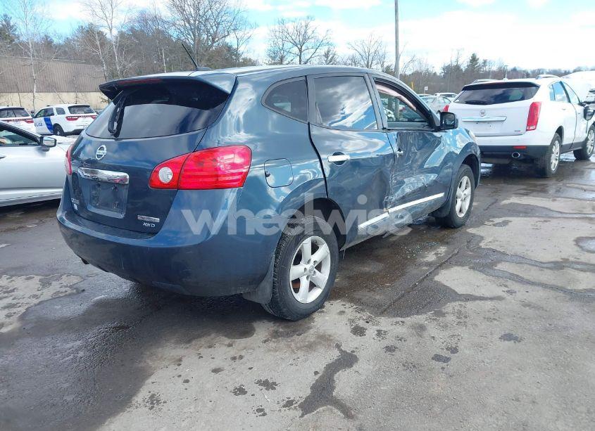 Photo 4 of 2013 Nissan Rogue S (VIN JN8AS5MV5DW608539)