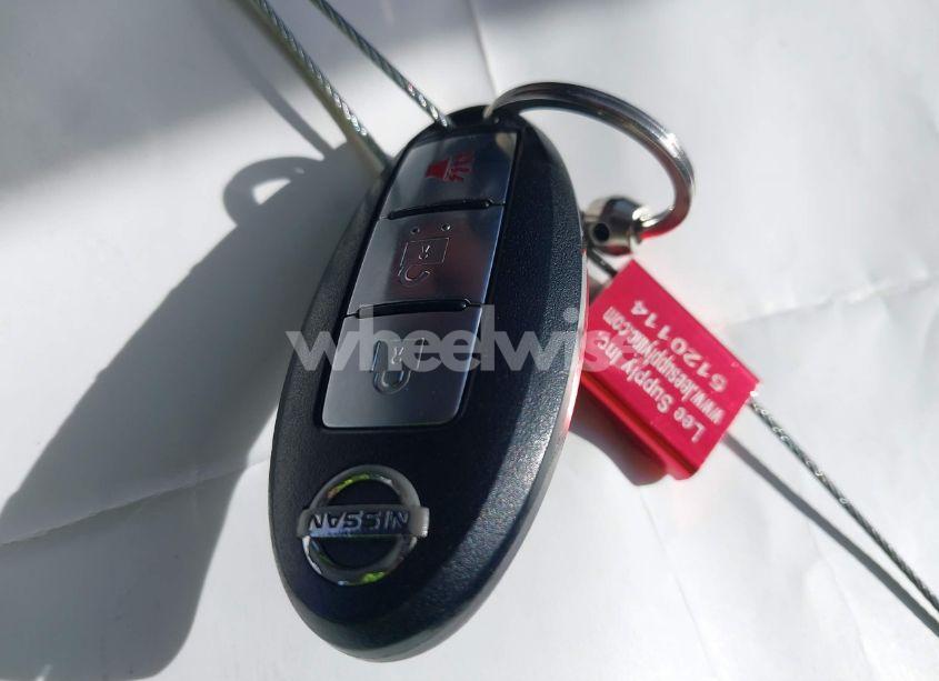 Photo 11 of 2013 Nissan Rogue SV (VIN JN8AS5MV5DW617046)