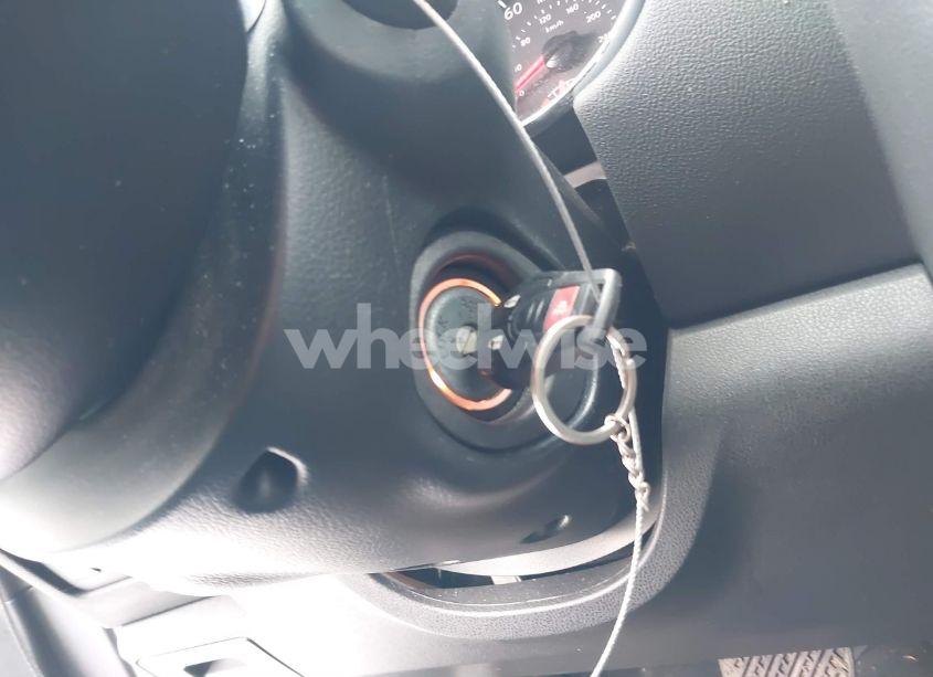 Photo 11 of 2013 Nissan Rogue S (VIN JN8AS5MV5DW622151)