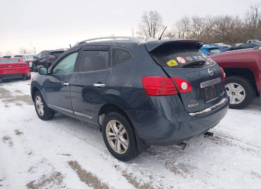 Photo 3 of 2013 Nissan Rogue SV (VIN JN8AS5MV5DW635515)