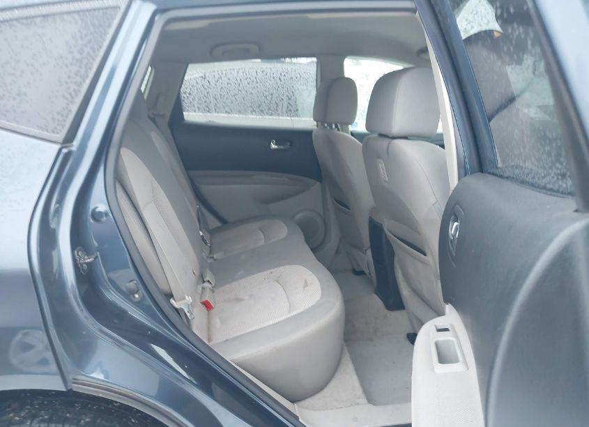 Photo 8 of 2013 Nissan Rogue SV (VIN JN8AS5MV5DW635515)