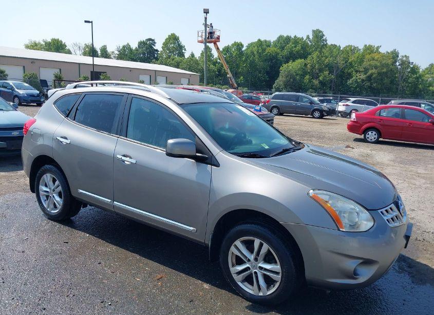 2013 Nissan Rogue SV (VIN JN8AS5MV5DW636616) main photo