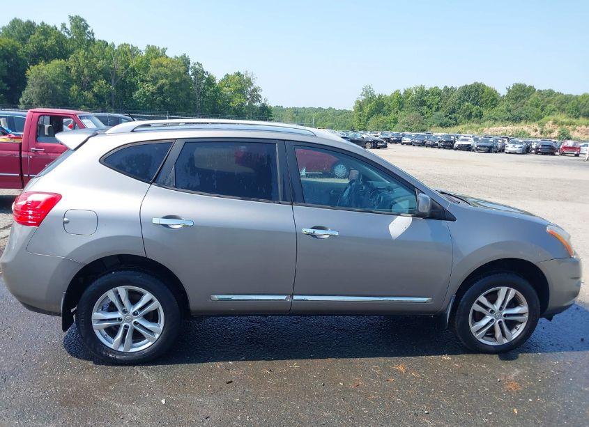 Photo 14 of 2013 Nissan Rogue SV (VIN JN8AS5MV5DW636616)