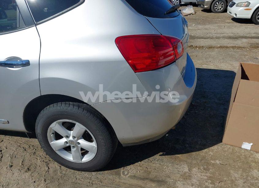 Photo 13 of 2013 Nissan Rogue S (VIN JN8AS5MV5DW646868)