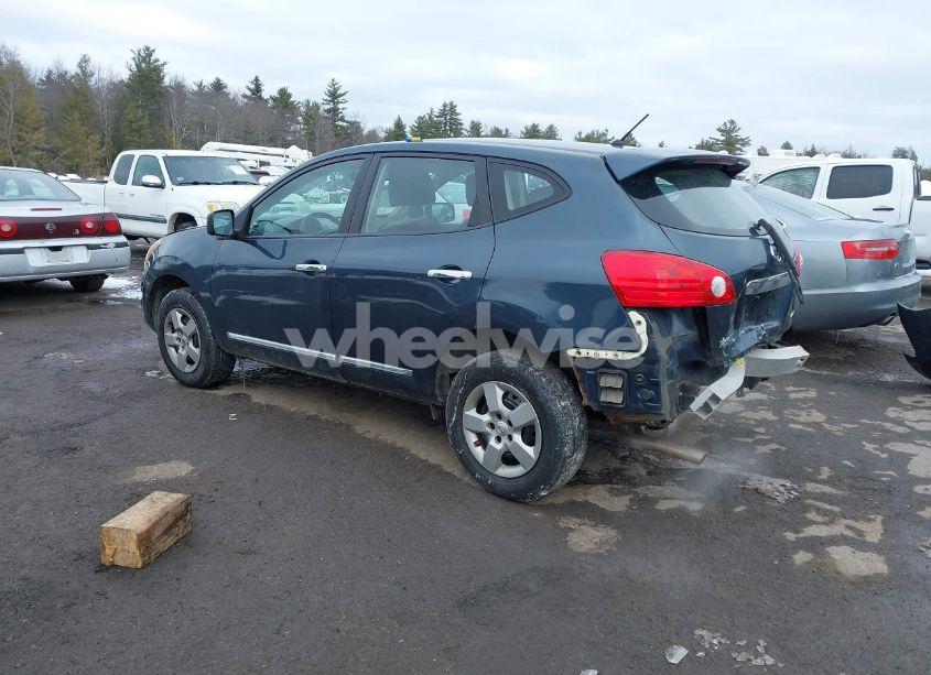 Photo 3 of 2013 Nissan Rogue S (VIN JN8AS5MV5DW649575)