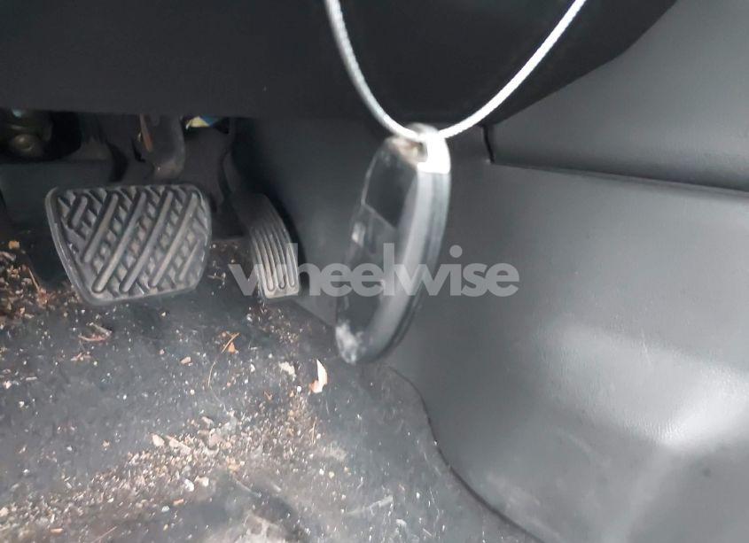 Photo 11 of 2013 Nissan Rogue SV (VIN JN8AS5MV5DW650466)