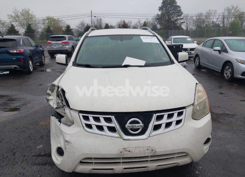 Photo 12 of 2013 Nissan Rogue SV (VIN JN8AS5MV5DW650466)
