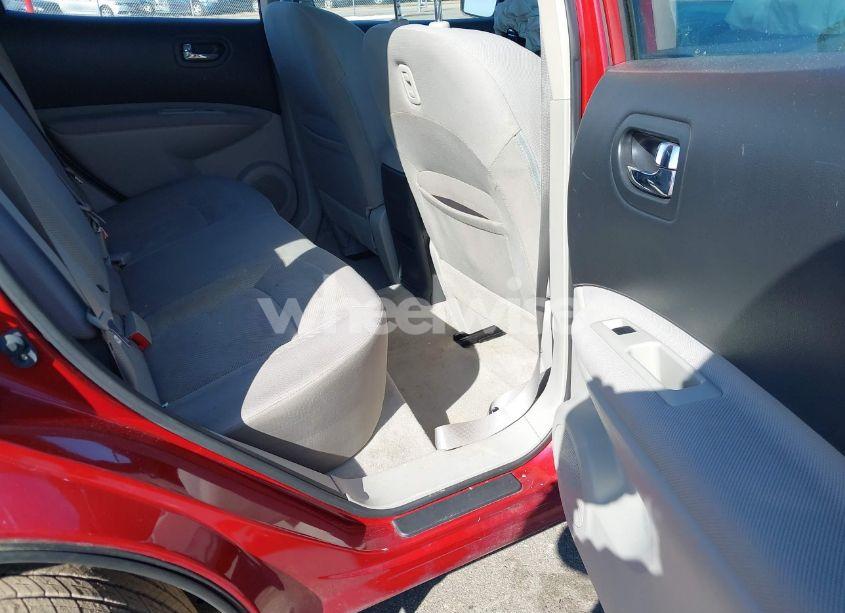 Photo 8 of 2014 Nissan Rogue SELECT S (VIN JN8AS5MV5EW702745)