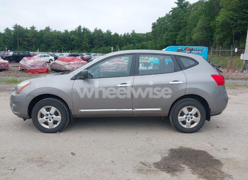 Photo 12 of 2014 Nissan Rogue SELECT S (VIN JN8AS5MV5EW713745)