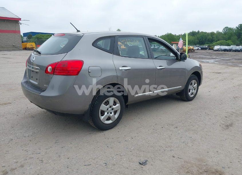 Photo 4 of 2014 Nissan Rogue SELECT S (VIN JN8AS5MV5EW713745)