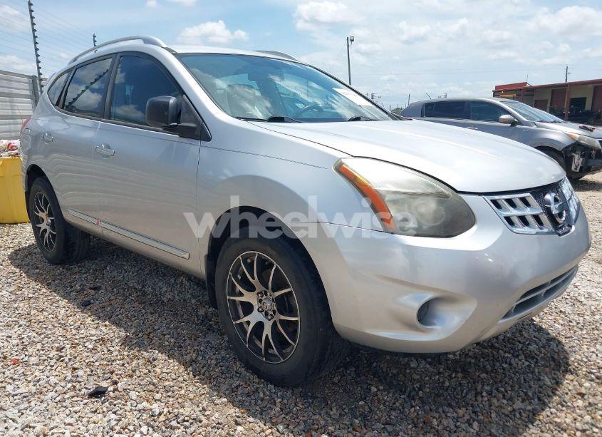 2014 Nissan Rogue SELECT S (VIN JN8AS5MV5EW716676) main photo