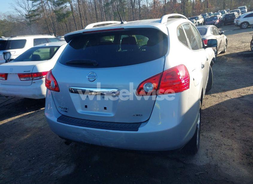 Photo 16 of 2015 Nissan Rogue SELECT S (VIN JN8AS5MV5FW253729)