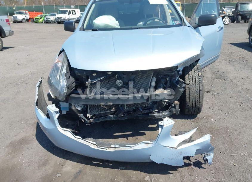 Photo 6 of 2015 Nissan Rogue SELECT S (VIN JN8AS5MV5FW259336)