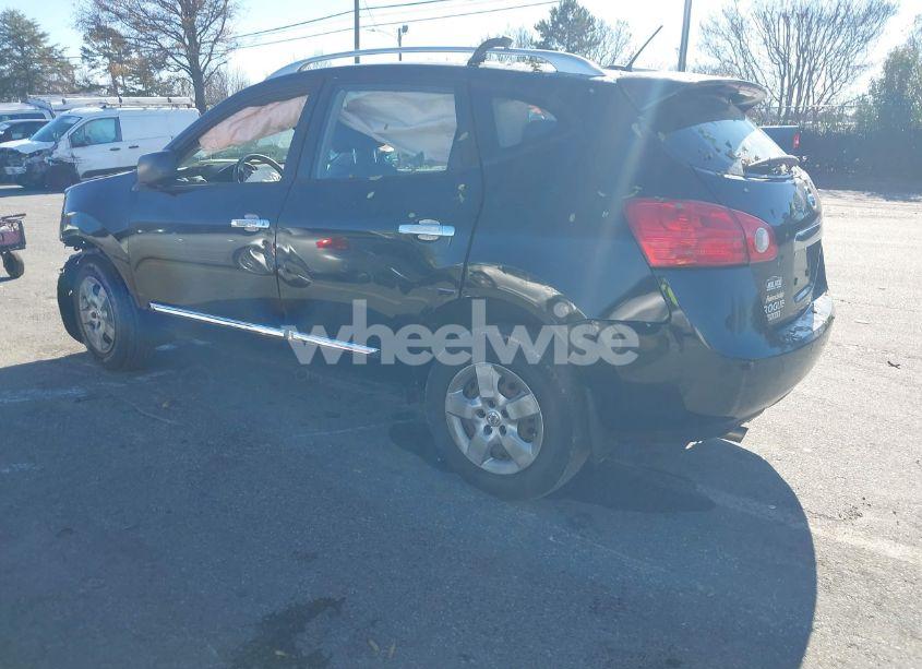 Photo 3 of 2015 Nissan Rogue SELECT S (VIN JN8AS5MV5FW262236)