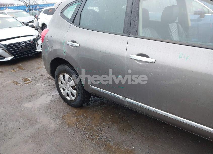 Photo 12 of 2015 Nissan Rogue SELECT S (VIN JN8AS5MV5FW759349)