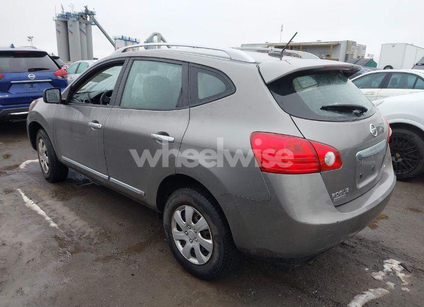 Photo 3 of 2015 Nissan Rogue SELECT S (VIN JN8AS5MV5FW759349)