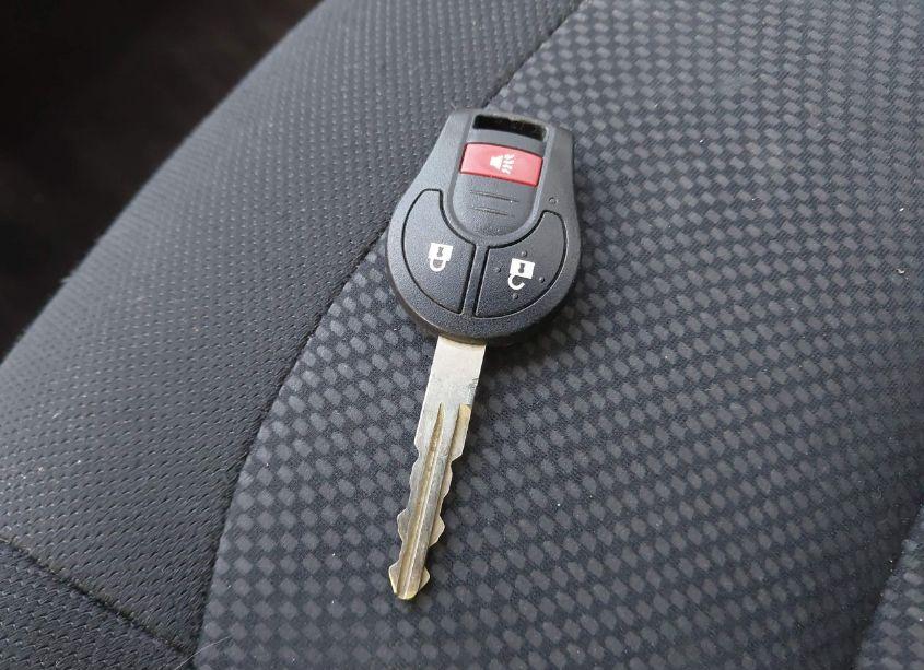 Photo 11 of 2015 Nissan Rogue SELECT S (VIN JN8AS5MV5FW765023)