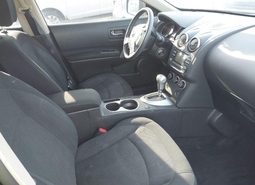 Photo 5 of 2015 Nissan Rogue SELECT S (VIN JN8AS5MV5FW765023)