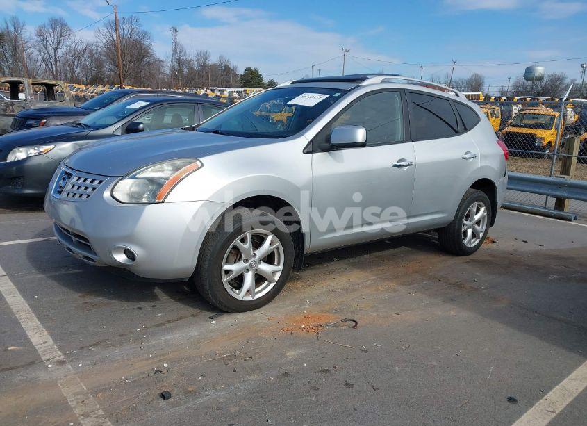 Photo 2 of 2010 Nissan Rogue SL (VIN JN8AS5MV6AW102665)