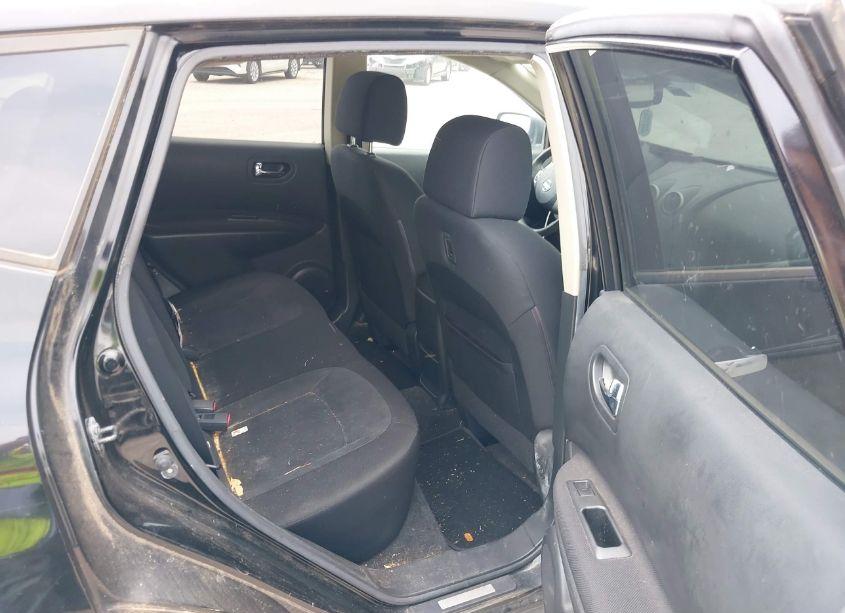 Photo 8 of 2010 Nissan Rogue S (VIN JN8AS5MV6AW141028)