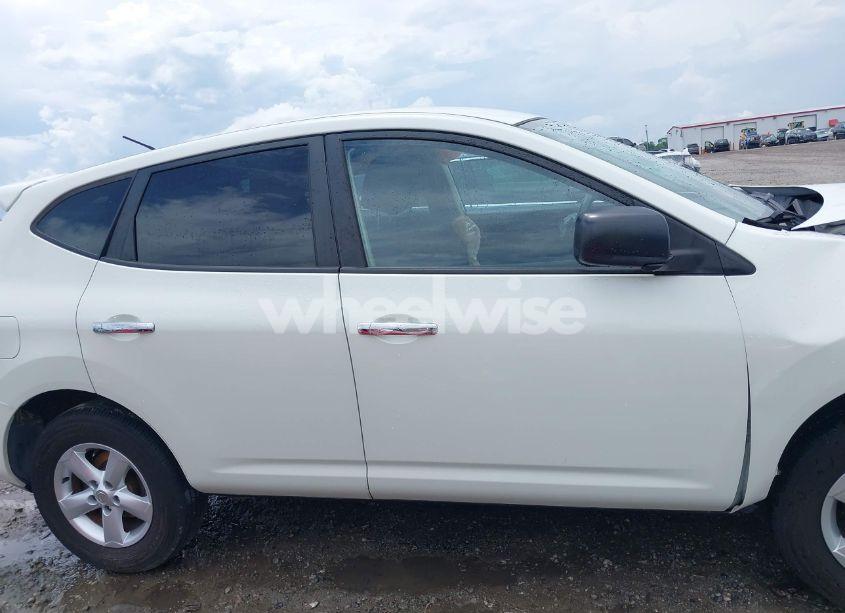 Photo 14 of 2010 Nissan Rogue S (VIN JN8AS5MV6AW146309)