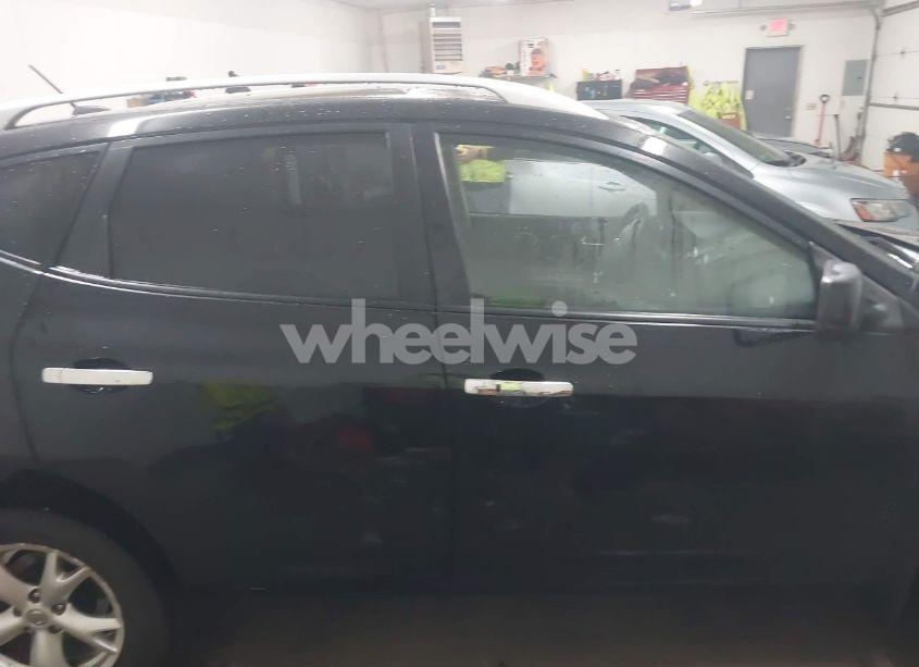 Photo 13 of 2010 Nissan Rogue SL (VIN JN8AS5MV6AW603362)