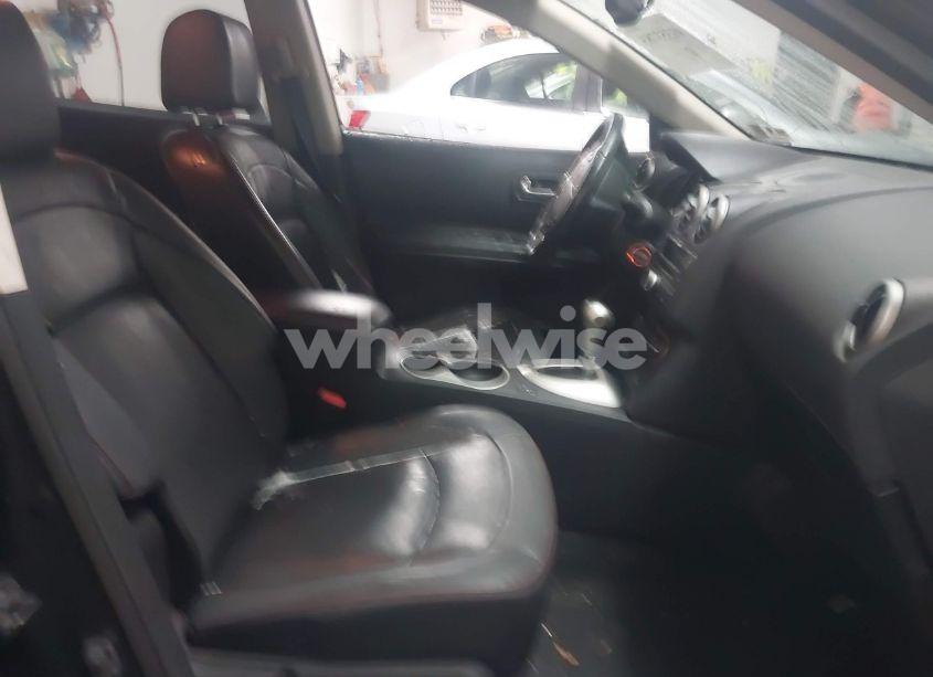 Photo 5 of 2010 Nissan Rogue SL (VIN JN8AS5MV6AW603362)