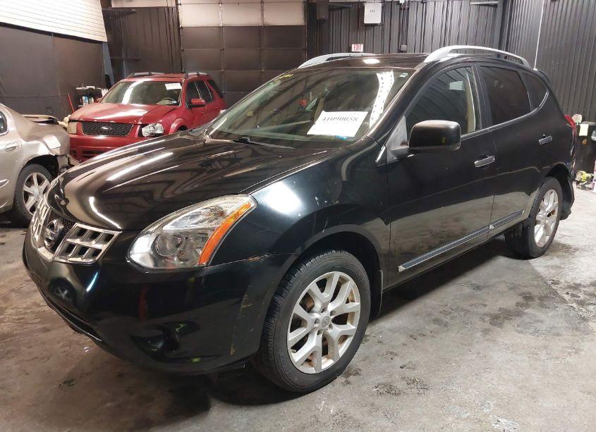 Photo 2 of 2011 Nissan Rogue SV (VIN JN8AS5MV6BW269190)