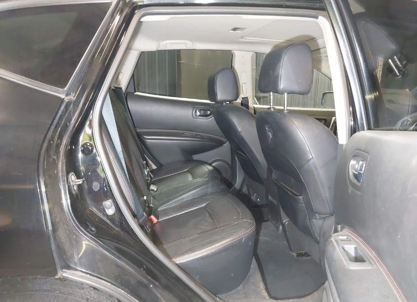 Photo 8 of 2011 Nissan Rogue SV (VIN JN8AS5MV6BW269190)