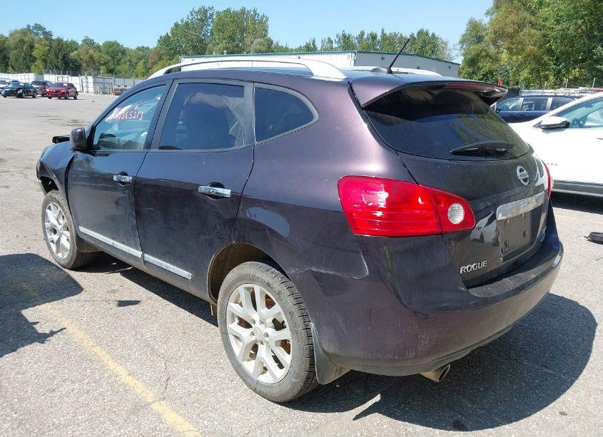 Photo 3 of 2011 Nissan Rogue SV (VIN JN8AS5MV6BW281775)
