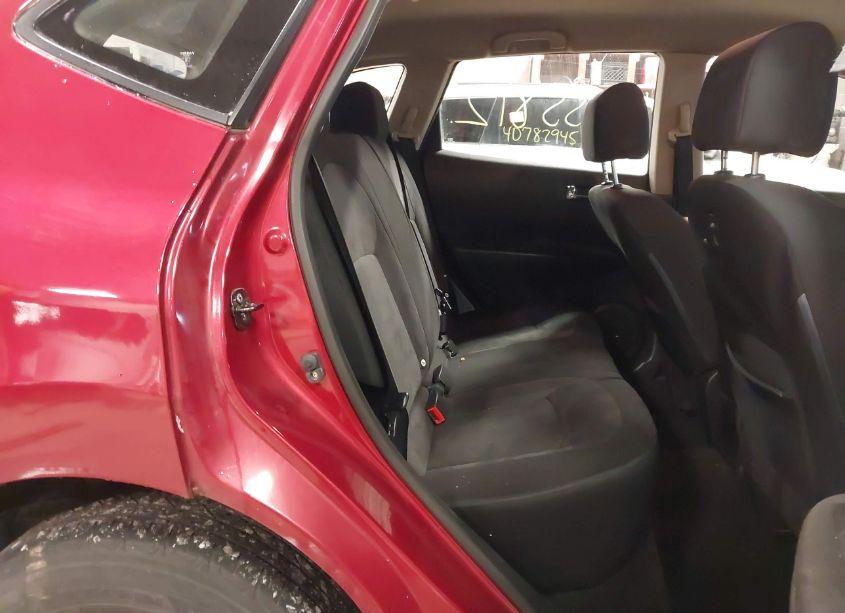 Photo 8 of 2011 Nissan Rogue S (VIN JN8AS5MV6BW295028)