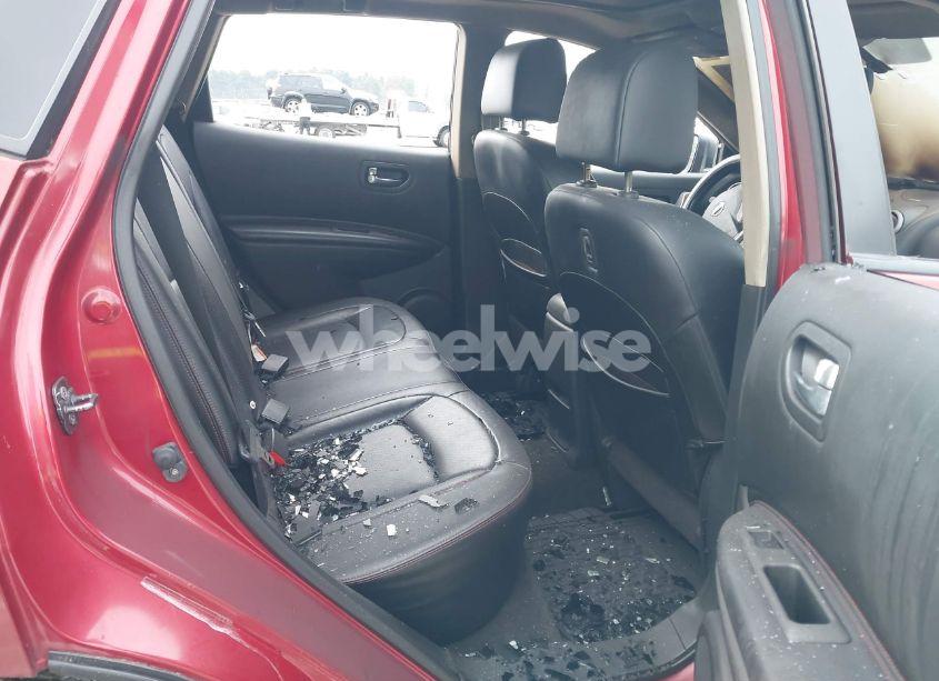 Photo 8 of 2011 Nissan Rogue SV (VIN JN8AS5MV6BW305962)