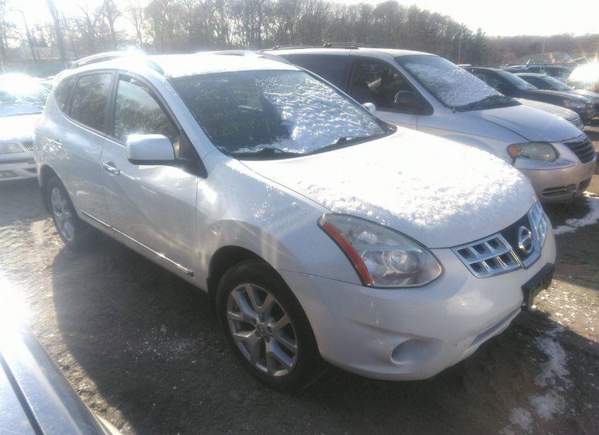 2011 Nissan Rogue SV (VIN JN8AS5MV6BW315987) main photo