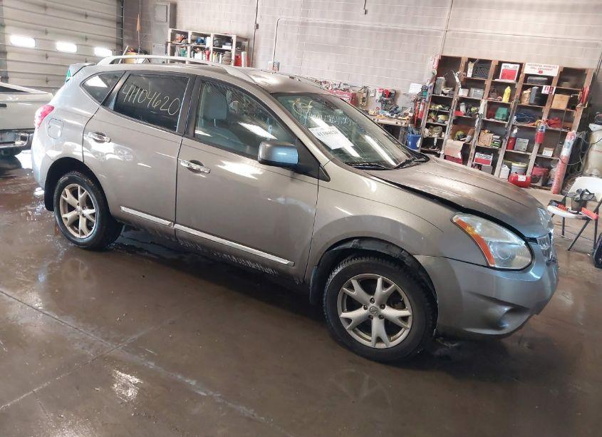 2011 Nissan Rogue SV (VIN JN8AS5MV6BW678676) main photo