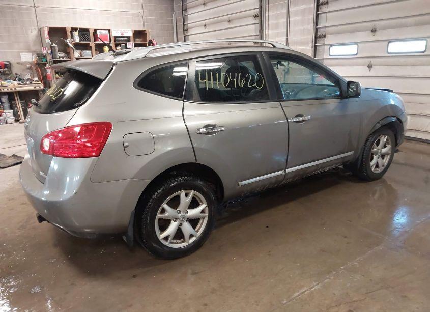Photo 4 of 2011 Nissan Rogue SV (VIN JN8AS5MV6BW678676)