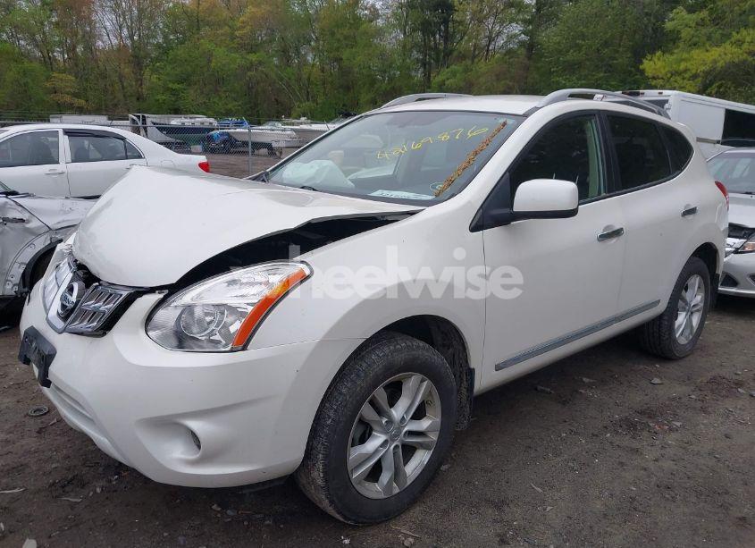 Photo 2 of 2012 Nissan Rogue SV (VIN JN8AS5MV6CW355536)