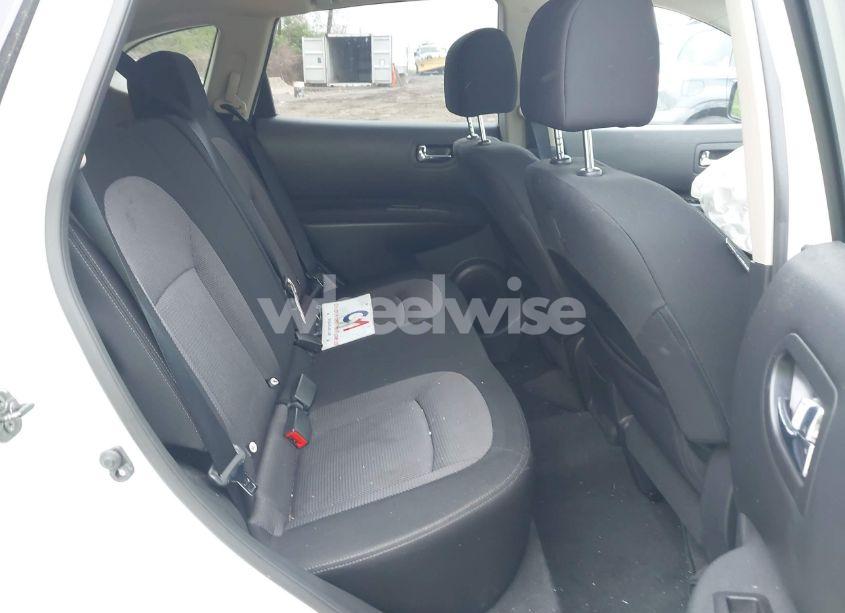 Photo 8 of 2012 Nissan Rogue SV (VIN JN8AS5MV6CW355536)