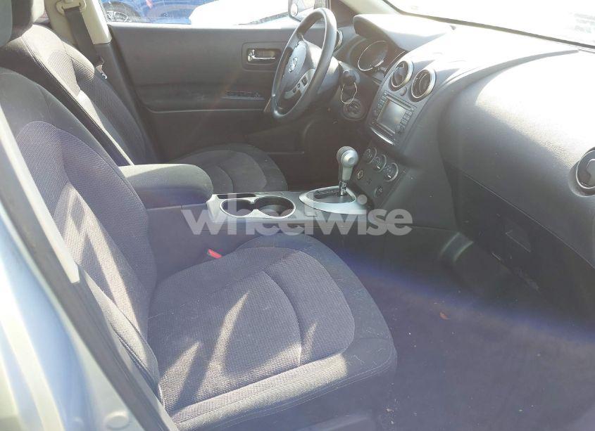 Photo 5 of 2012 Nissan Rogue SV (VIN JN8AS5MV6CW396927)