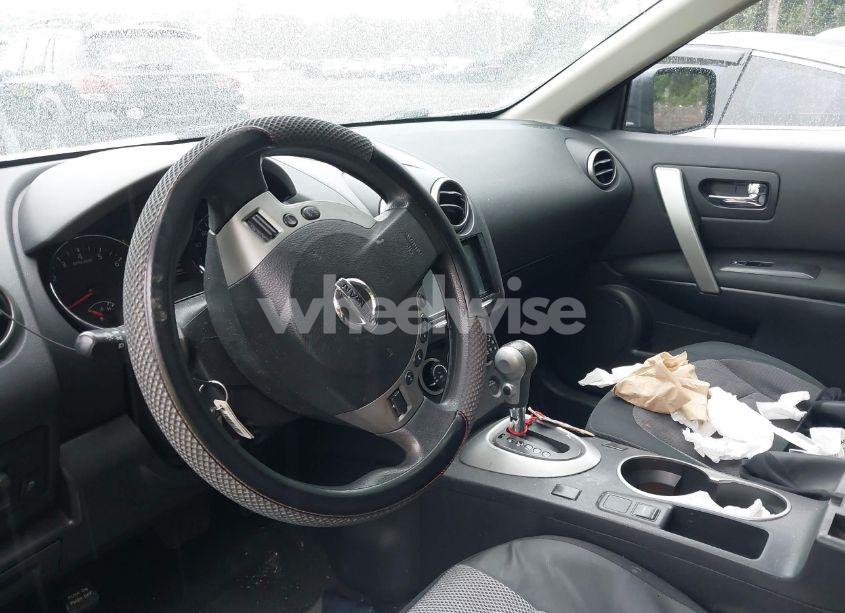 Photo 5 of 2012 Nissan Rogue SV (VIN JN8AS5MV6CW717073)