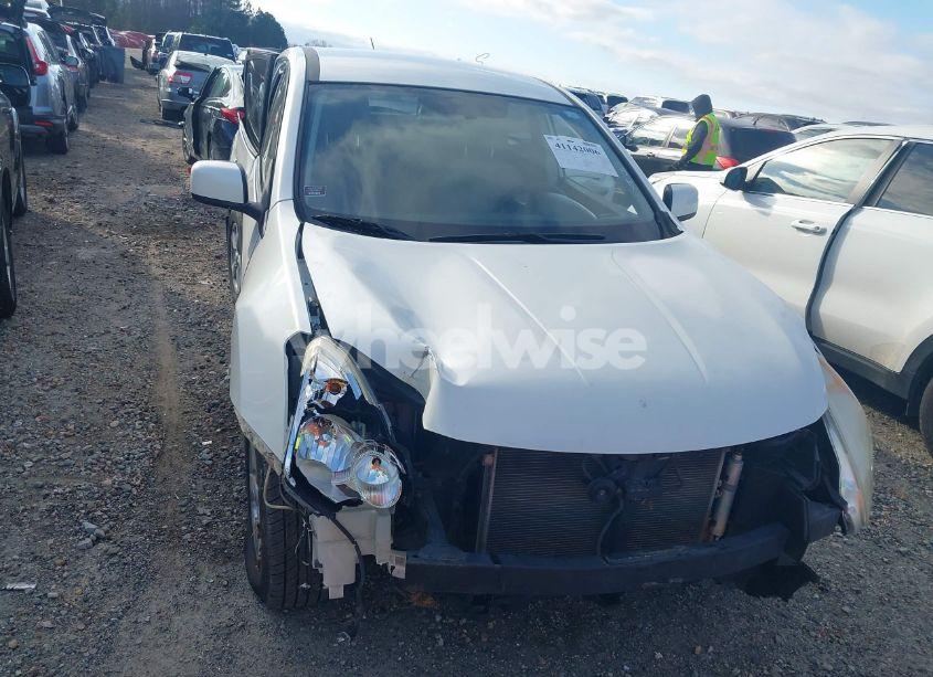 Photo 12 of 2013 Nissan Rogue S (VIN JN8AS5MV6DW100371)