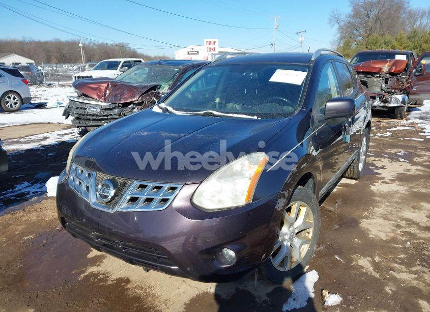 Photo 2 of 2013 Nissan Rogue SV W/SL PKG (VIN JN8AS5MV6DW109331)