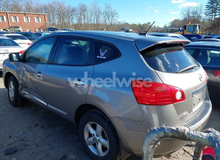 Photo 3 of 2013 Nissan Rogue S (VIN JN8AS5MV6DW118529)