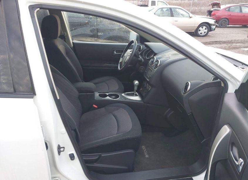 Photo 5 of 2013 Nissan Rogue SV (VIN JN8AS5MV6DW127957)