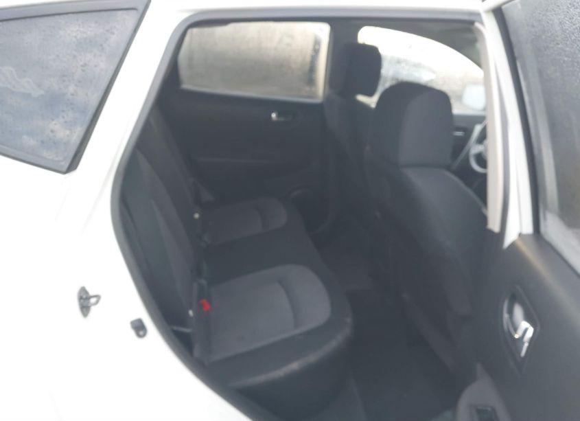 Photo 8 of 2013 Nissan Rogue SV (VIN JN8AS5MV6DW127957)