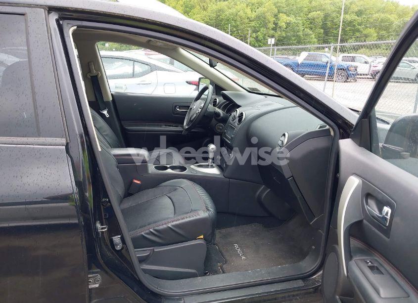 Photo 5 of 2013 Nissan Rogue SV W/SL PKG (VIN JN8AS5MV6DW145102)