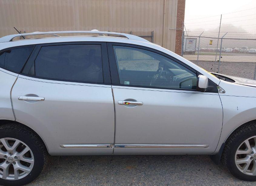 Photo 14 of 2013 Nissan Rogue SV W/SL PKG (VIN JN8AS5MV6DW612535)