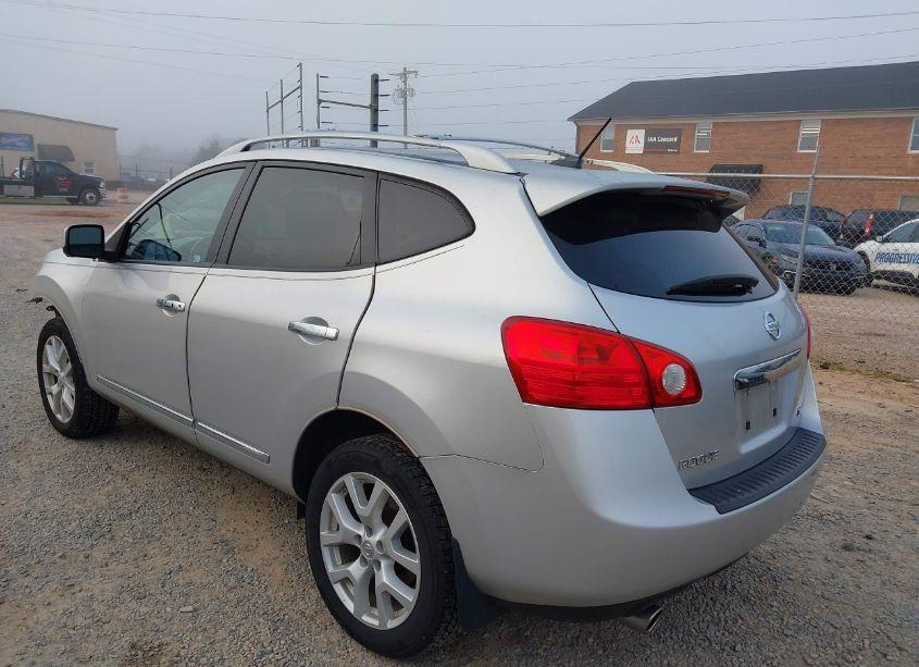 Photo 3 of 2013 Nissan Rogue SV W/SL PKG (VIN JN8AS5MV6DW612535)